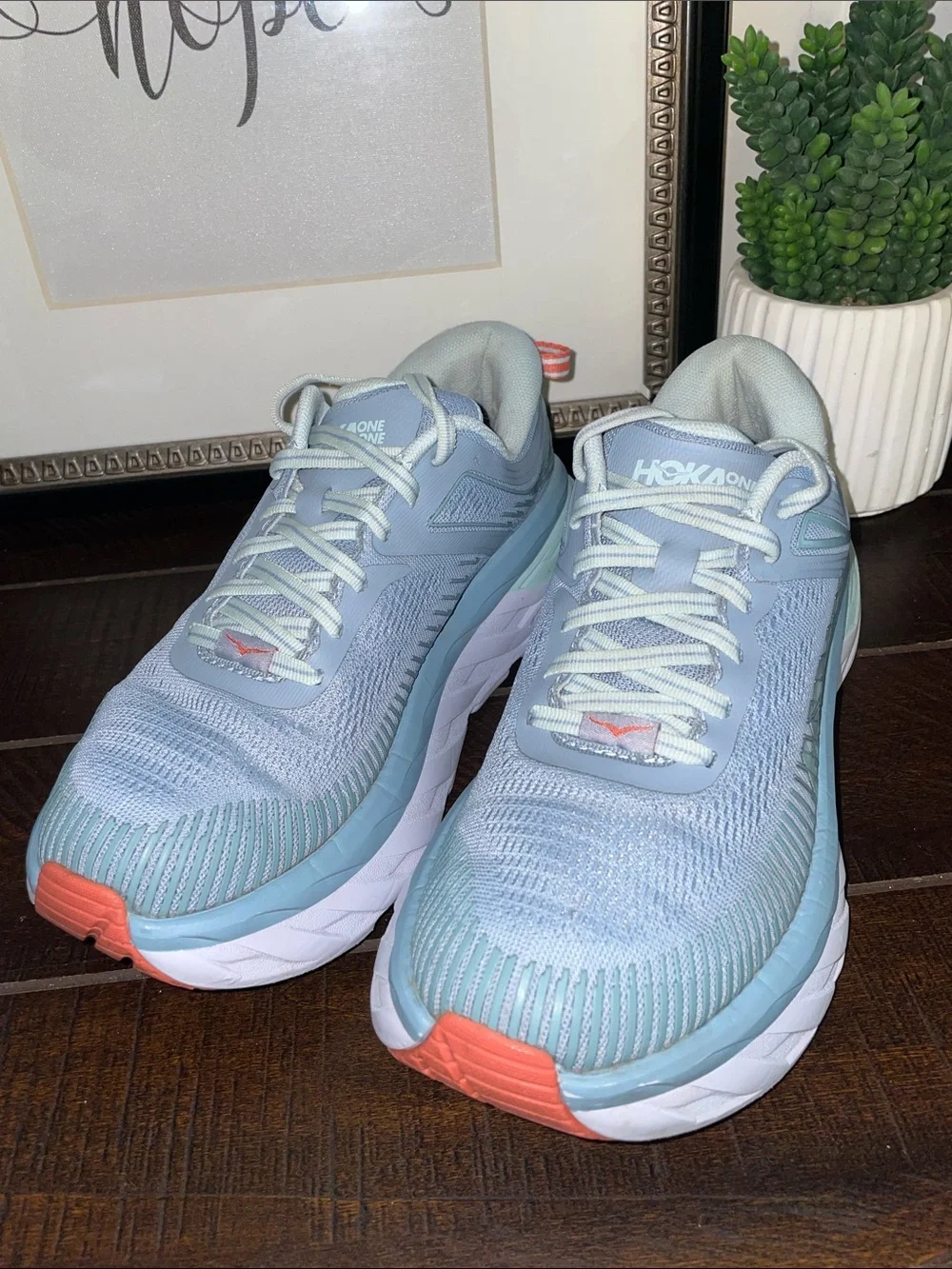 Hoka One One Bondi 7 Athletic Shoes Blue Fog/ Blue Glass Size 6.5D Wide Width